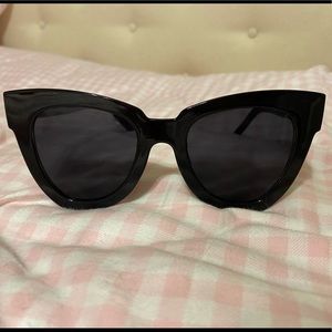 Oversized Black Chic Stylish Sunglasses 😎🖤